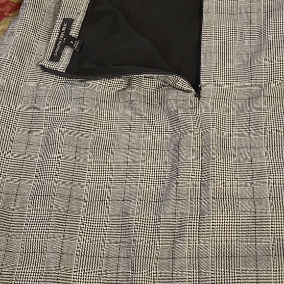 Skirt - Picture 3 of 8